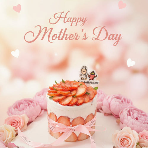 BEST SELLER STRAWBERRY CAKE 4inch